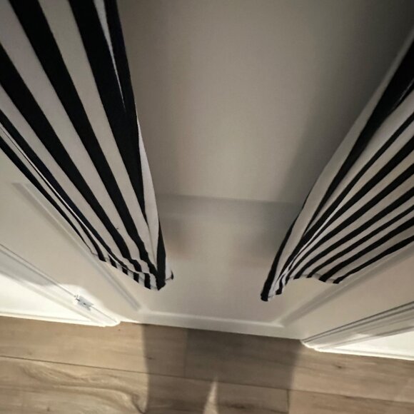 Black & White Striped 4everyoung Womens Leggings L Polyester/Spandex - Picture 7 of 9